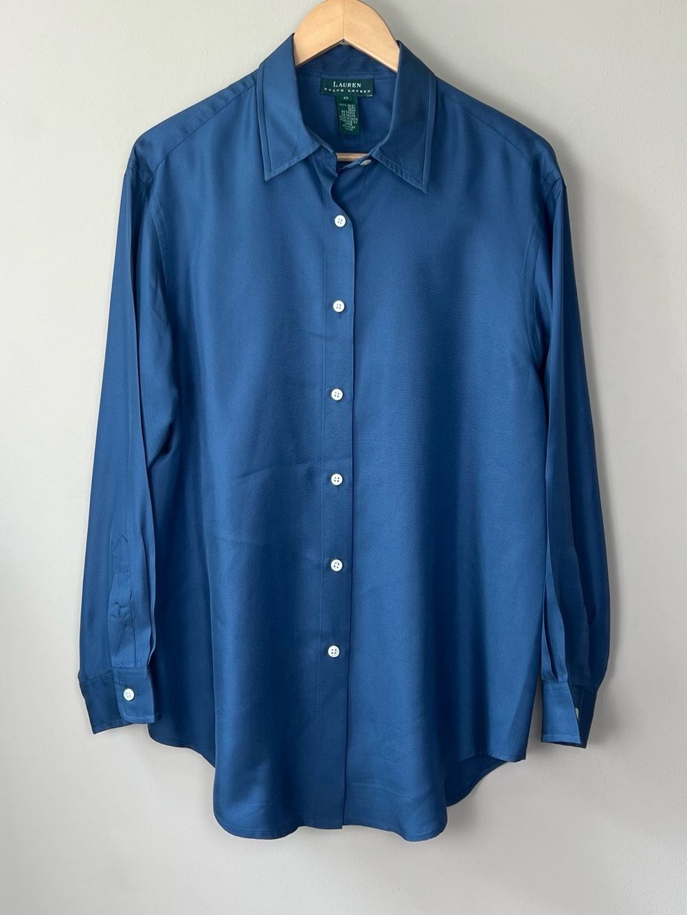 Lauren Ralph Lauren 100% Silk Blue Button Down Blouse Women’s Size 12